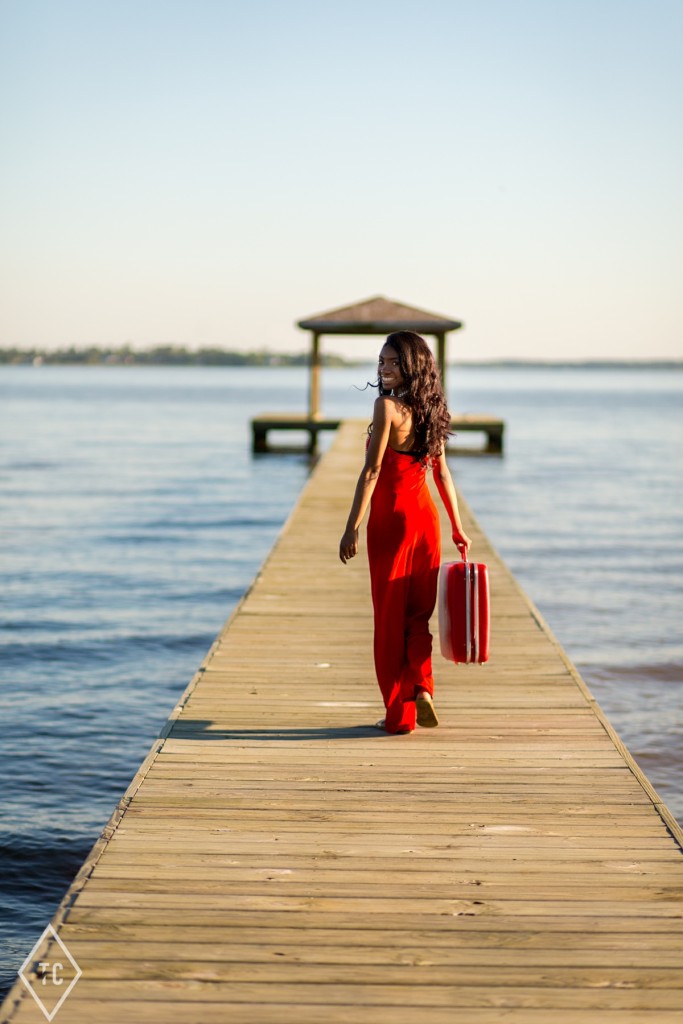 Houston Senior Pictures on Pier