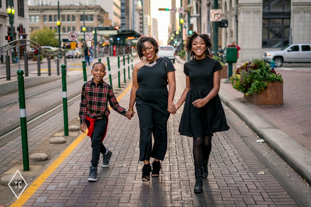 TomayiaColvinHolidayPortraits20176